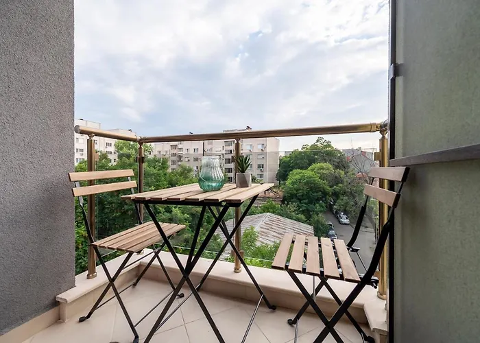 Three Lilies דירה *