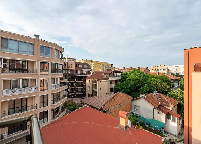 דירה Three Lilies