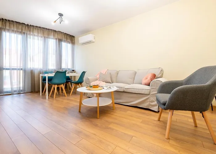 Three Lilies דירה *