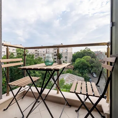 Three Lilies Appartement *