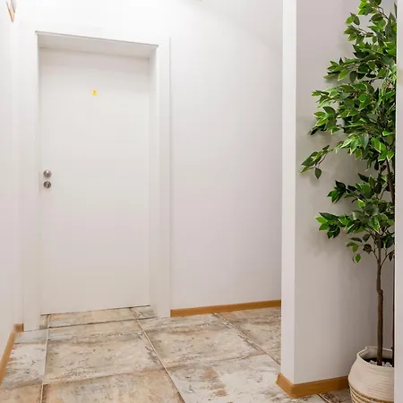 Three Lilies Appartement